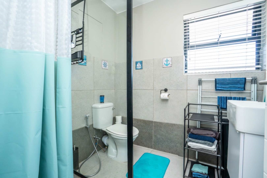 1 Bedroom Property for Sale in Mykonos Western Cape